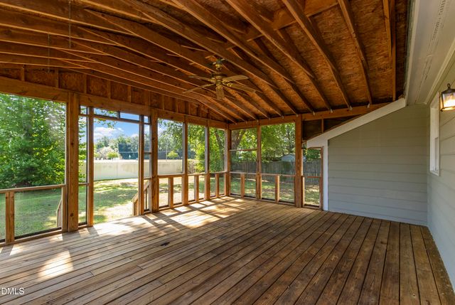 104 Sunset Drive, Dunn, NC 28334