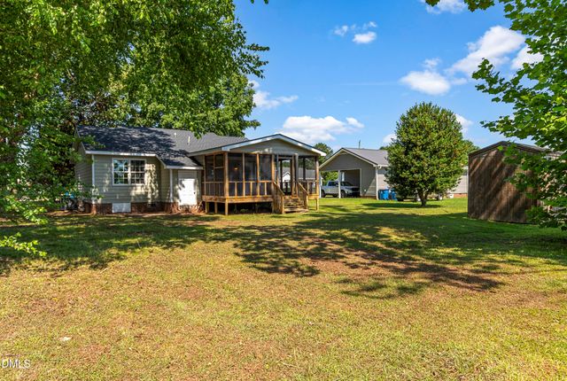 104 Sunset Drive, Dunn, NC 28334