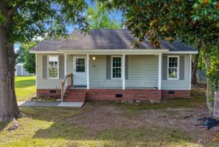 104 Sunset Drive, Dunn, NC 28334