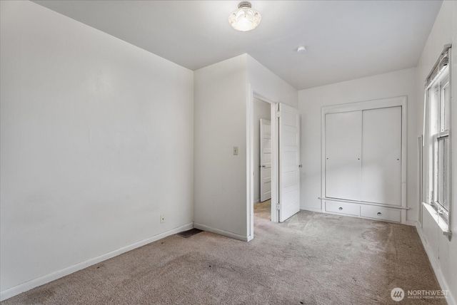 6533 5th Avenue NW, Seattle, WA 98117
