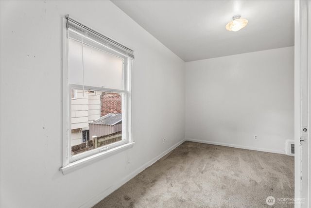 6533 5th Avenue NW, Seattle, WA 98117