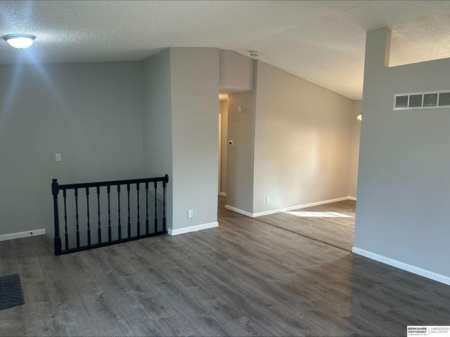 2332 NW 50th Street, Lincoln, NE 68524