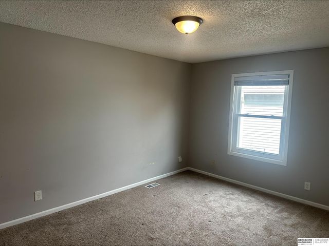 2332 NW 50th Street, Lincoln, NE 68524