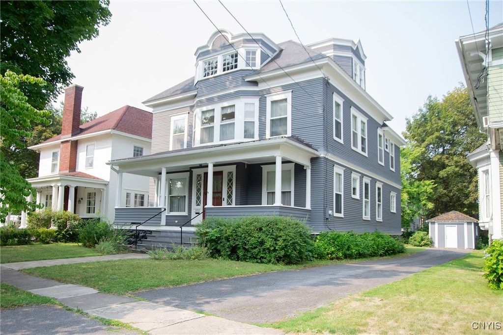 232 Clairmonte Avenue, Syracuse, NY 13207