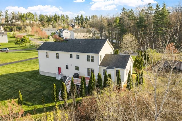 16 Windsor Rd, Shirley, MA 01464