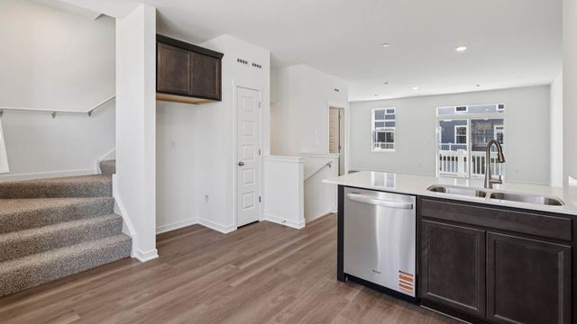 533 yosemite Way, Mundelein, IL 60060