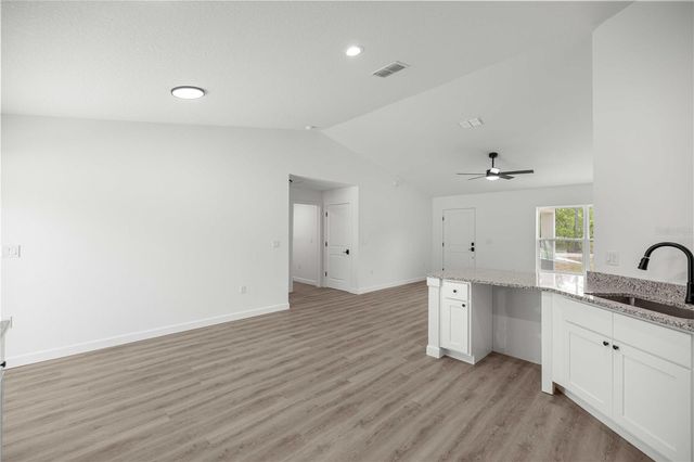 24013 NW TAMARIND LANE, Dunnellon, FL 34431