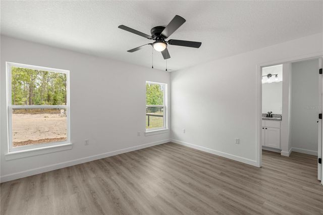 24013 NW TAMARIND LANE, Dunnellon, FL 34431