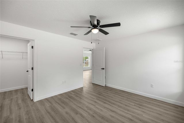 24013 NW TAMARIND LANE, Dunnellon, FL 34431