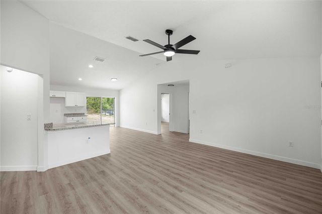 24013 NW TAMARIND LANE, Dunnellon, FL 34431