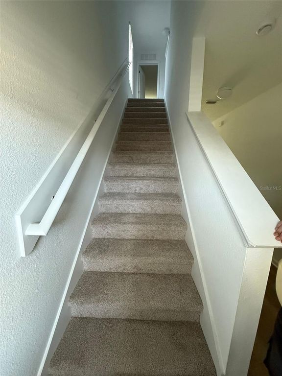 Image 32 of property listing at 4984 BIG PINE DRIVE, Jacksonville, FL 32218