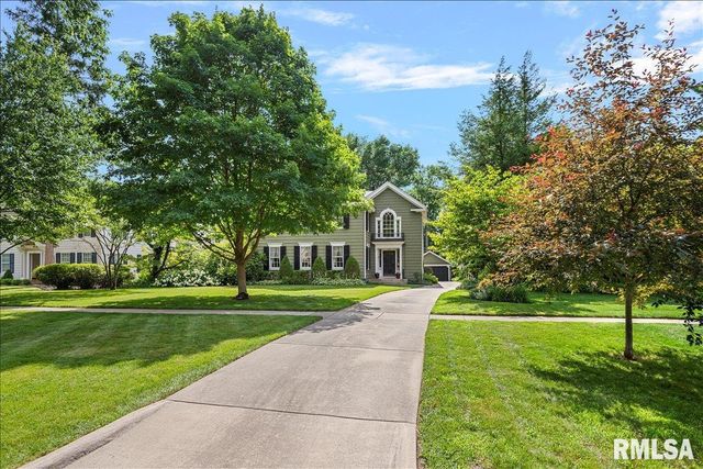 1525 S Wiggins Avenue, Springfield, IL 62704
