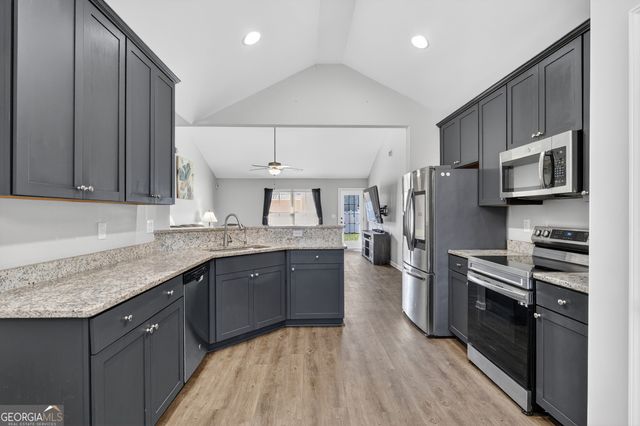 321 Daniel Trent Way, Kingsland, GA 31548