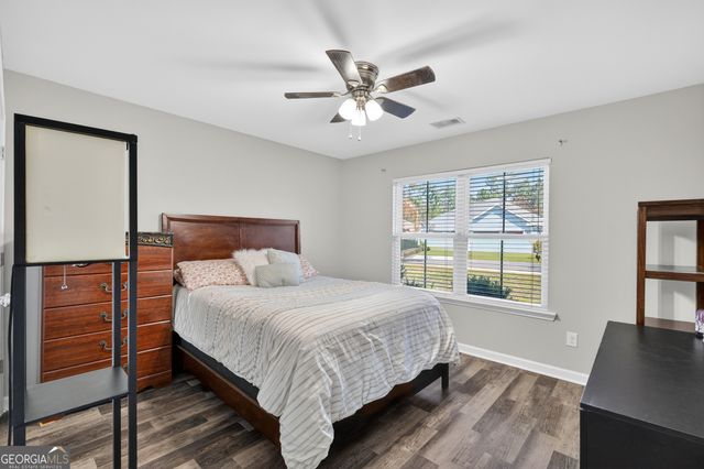 321 Daniel Trent Way, Kingsland, GA 31548