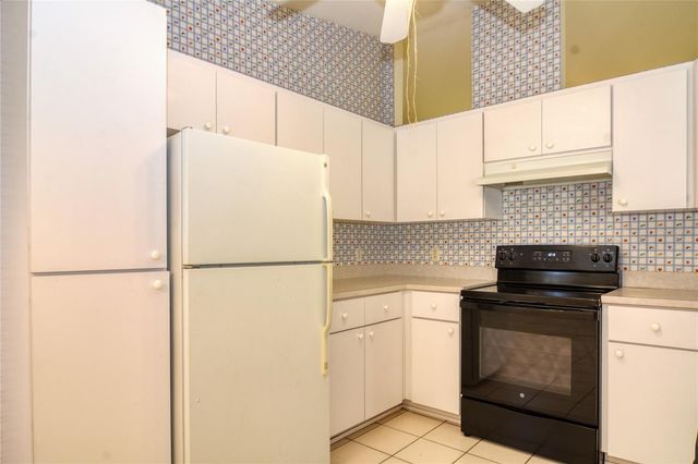 9832 SW 61ST COURT, Ocala, FL 34476