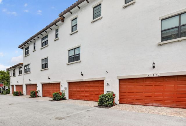 11613 SW 13th Court, Pembroke Pines, FL 33025