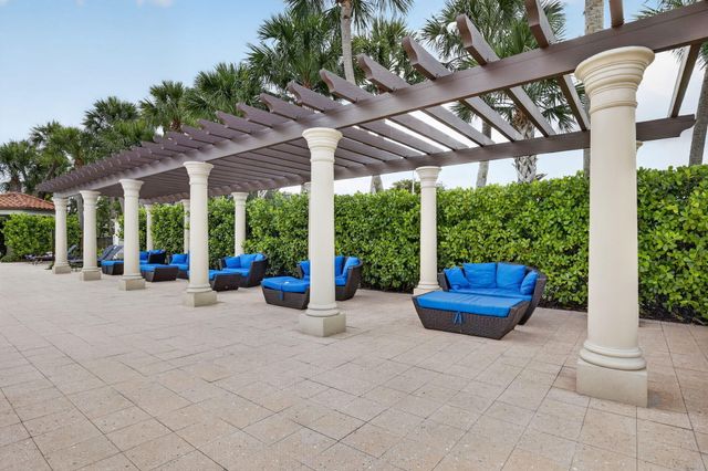 11613 SW 13th Court, Pembroke Pines, FL 33025