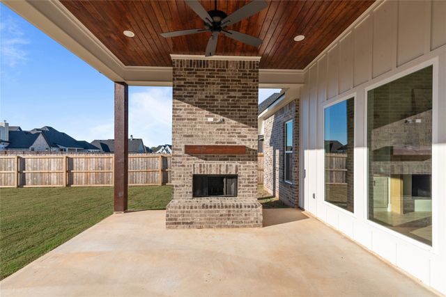 608 Danube Circle, Bossier City, LA 71111