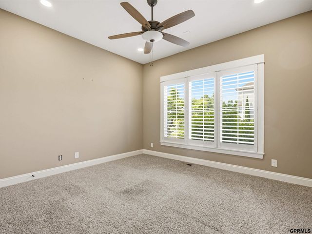 1505 S 208th Street, Elkhorn, NE 68022