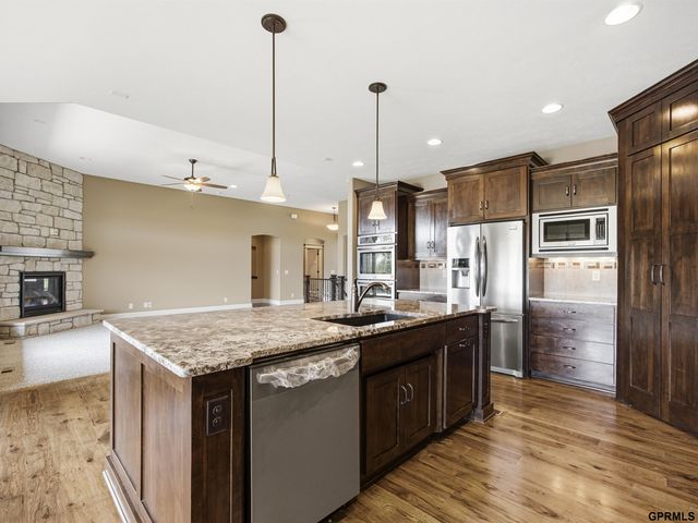 1505 S 208th Street, Elkhorn, NE 68022