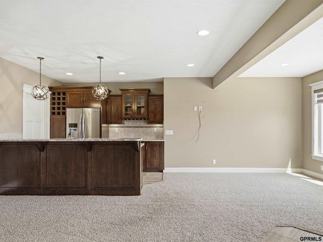 1505 S 208th Street, Elkhorn, NE 68022