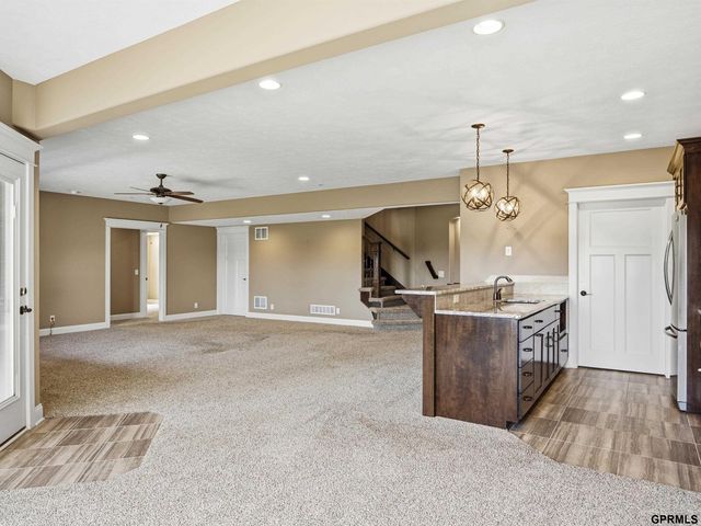1505 S 208th Street, Elkhorn, NE 68022