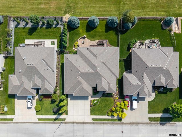 1505 S 208th Street, Elkhorn, NE 68022
