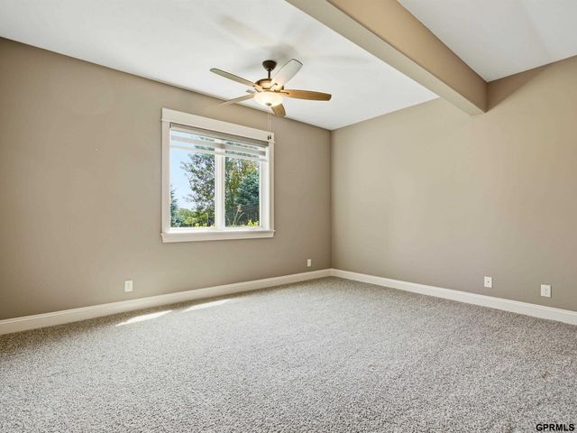 1505 S 208th Street, Elkhorn, NE 68022