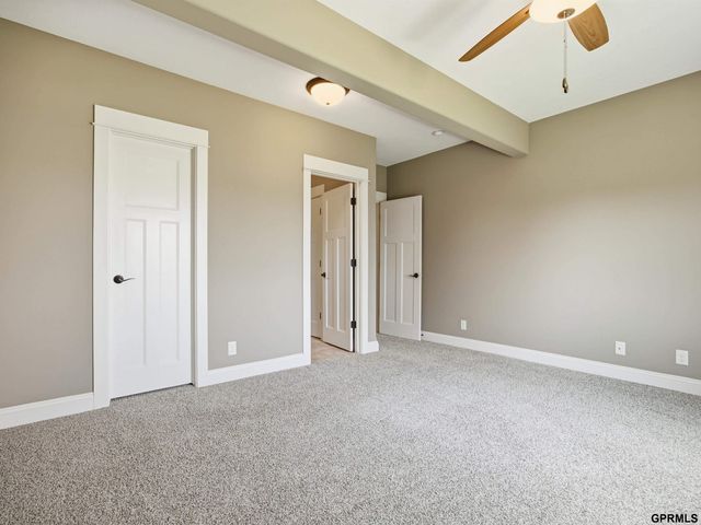 1505 S 208th Street, Elkhorn, NE 68022