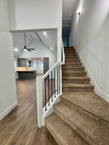 3108 SW Lovely Lane, Bentonville, AR 72713