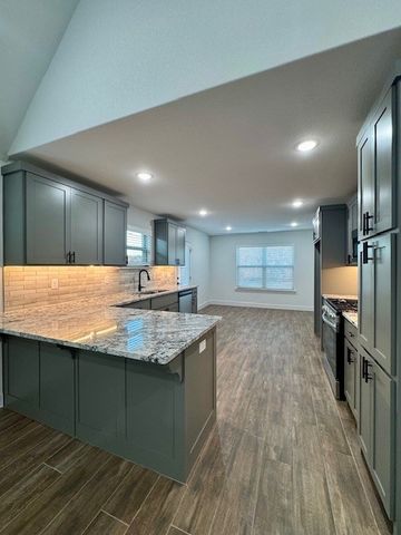 3108 SW Lovely Lane, Bentonville, AR 72713