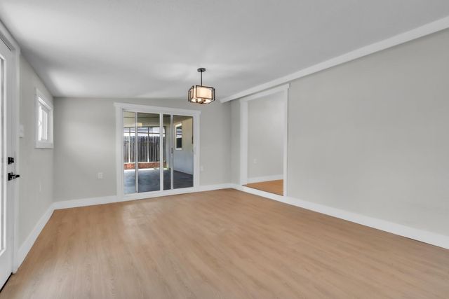 4941 Alcott Dr, Sacramento, CA 95820