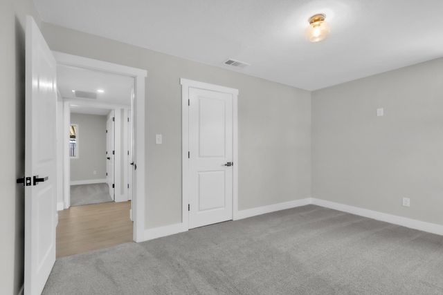 4941 Alcott Dr, Sacramento, CA 95820