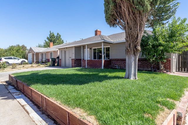 4941 Alcott Dr, Sacramento, CA 95820
