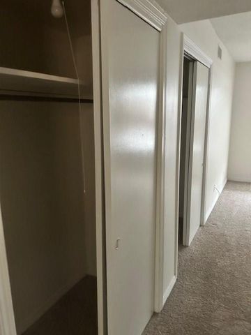 4009 Old Shell Road C16, Mobile, AL 36608