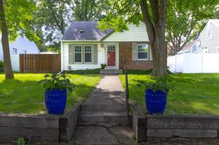 2622 Idaho Avenue S, Saint Louis Park, MN 55426