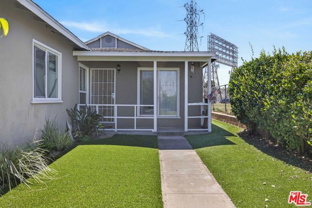 2510 Carnegie Lane, Redondo Beach, CA 90278