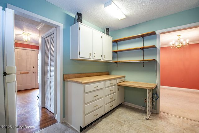 107 Westwood Dr, Elizabethtown, KY 42701
