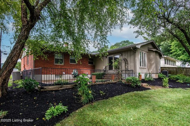 107 Westwood Dr, Elizabethtown, KY 42701