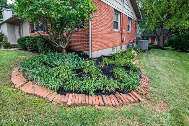 107 Westwood Dr, Elizabethtown, KY 42701
