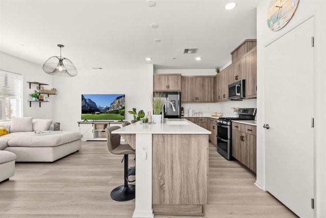 359 SWEET PLACE, Fallbrook, CA 92028