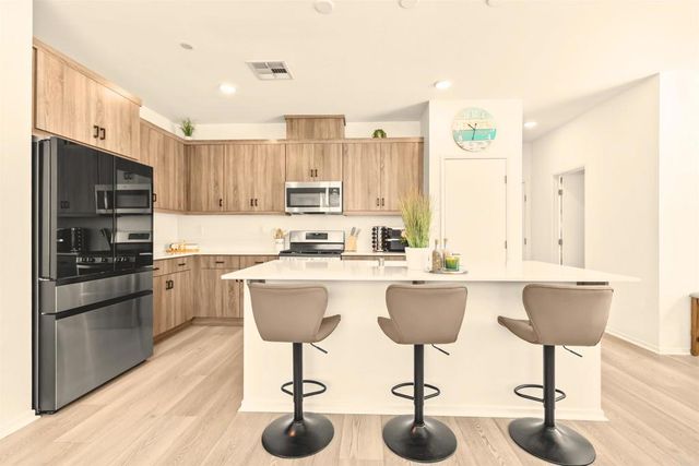 359 SWEET PLACE, Fallbrook, CA 92028