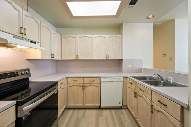502 Gregory CT, Round Rock, TX 78664