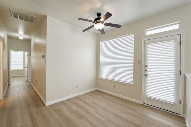 502 Gregory CT, Round Rock, TX 78664