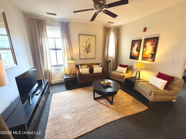 228 Yazoo Avenue, D, Clarksdale, MS 38614