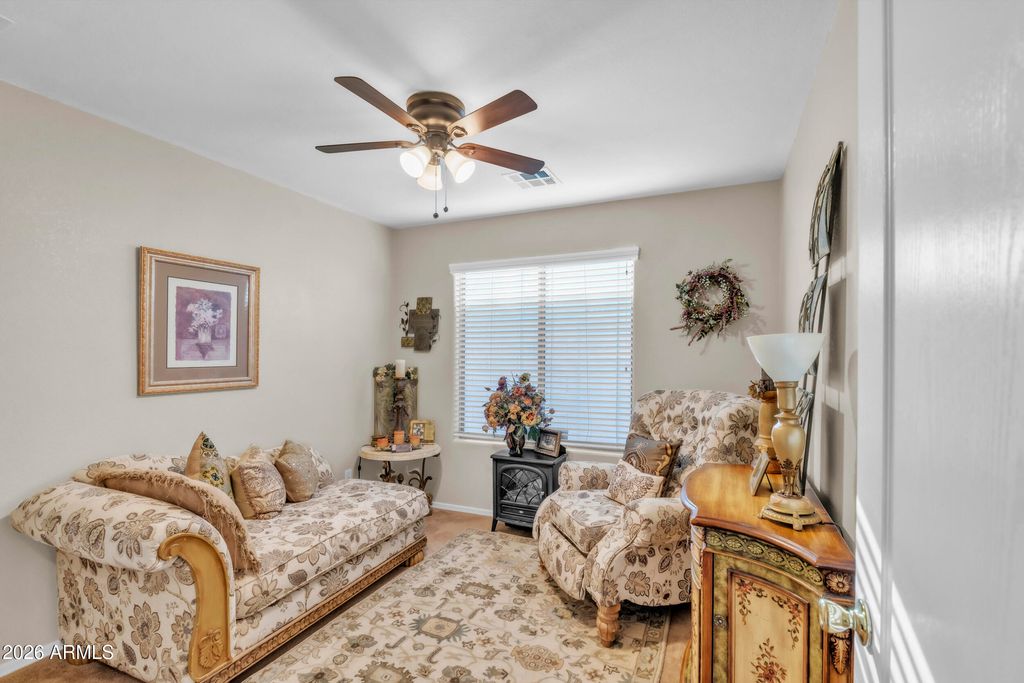 Image 13 of property listing at 1995 W KRISTINA Avenue, San Tan Valley, AZ 85144