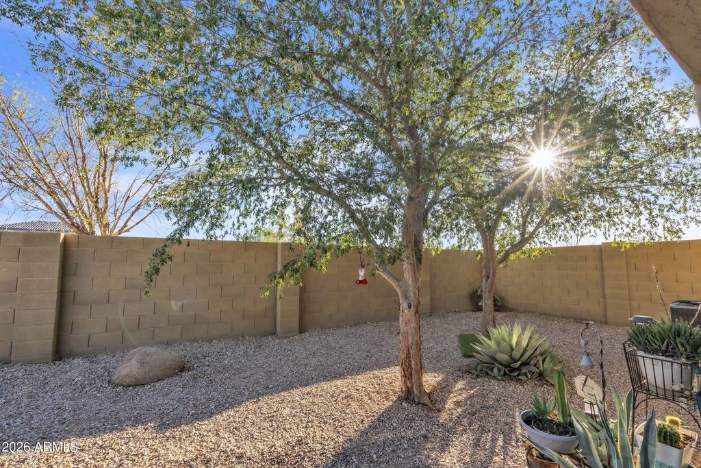 Image 21 of property listing at 1995 W KRISTINA Avenue, San Tan Valley, AZ 85144