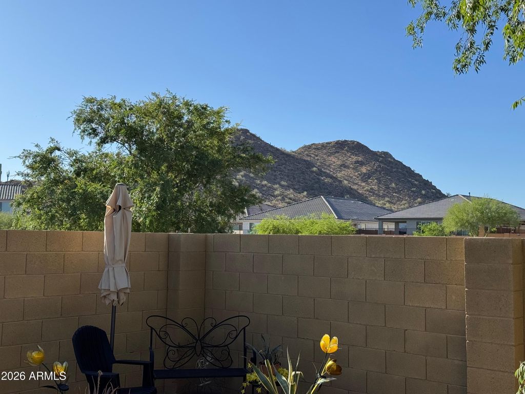 Image 23 of property listing at 1995 W KRISTINA Avenue, San Tan Valley, AZ 85144