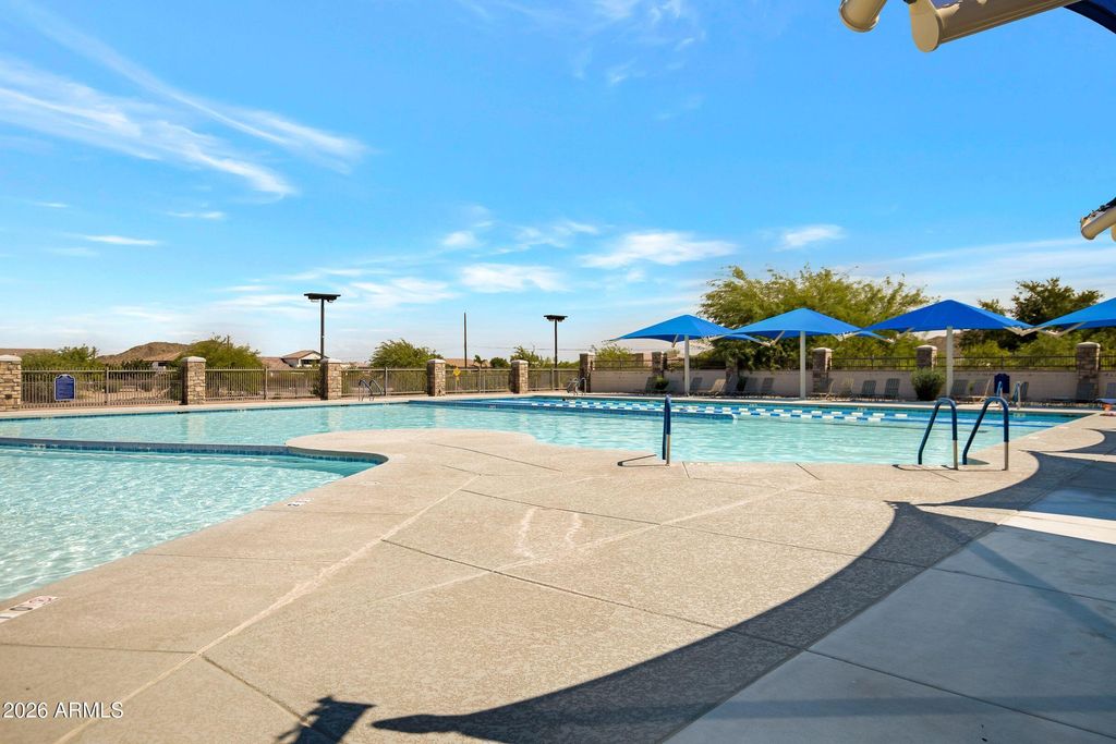 Image 28 of property listing at 1995 W KRISTINA Avenue, San Tan Valley, AZ 85144