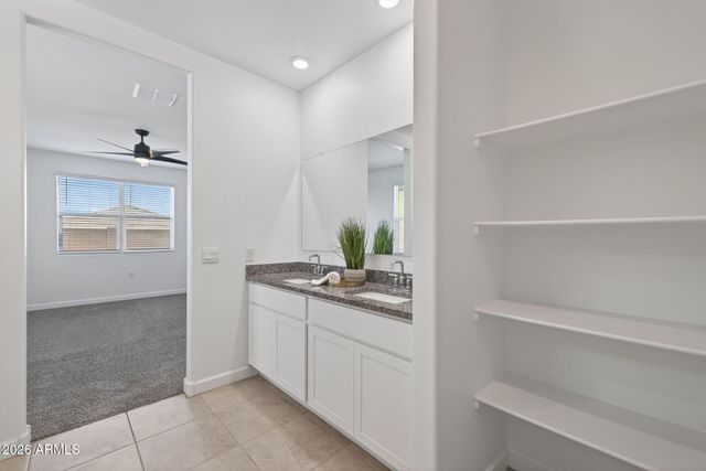 2421 W SABLE Avenue, Apache Junction, AZ 85120